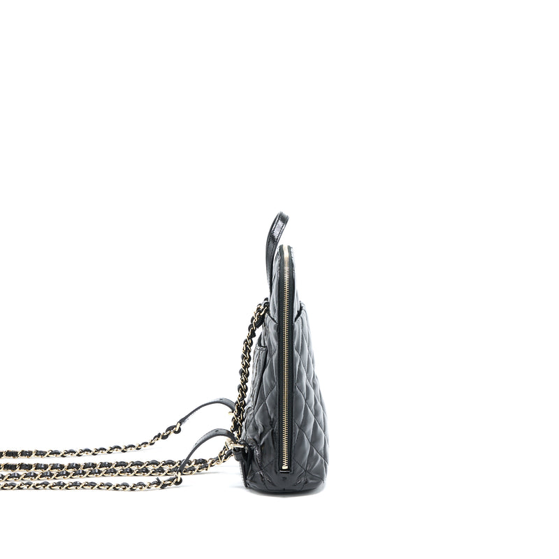 Chanel 22A Quilted Backpack Shiny Calfskin Black LGHW (Microchip)