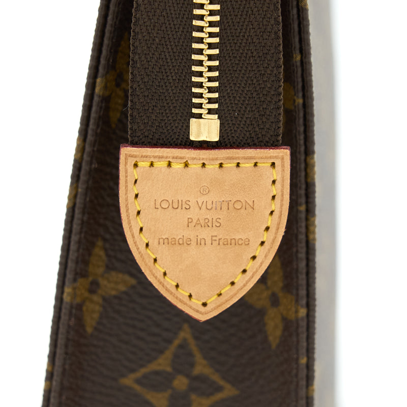 Louis Vuitton Toiletry Pochette 26 Monogram Canvas GHW