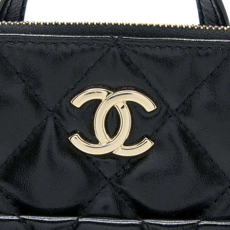 Chanel 22A Quilted Backpack Shiny Calfskin Black LGHW (Microchip)