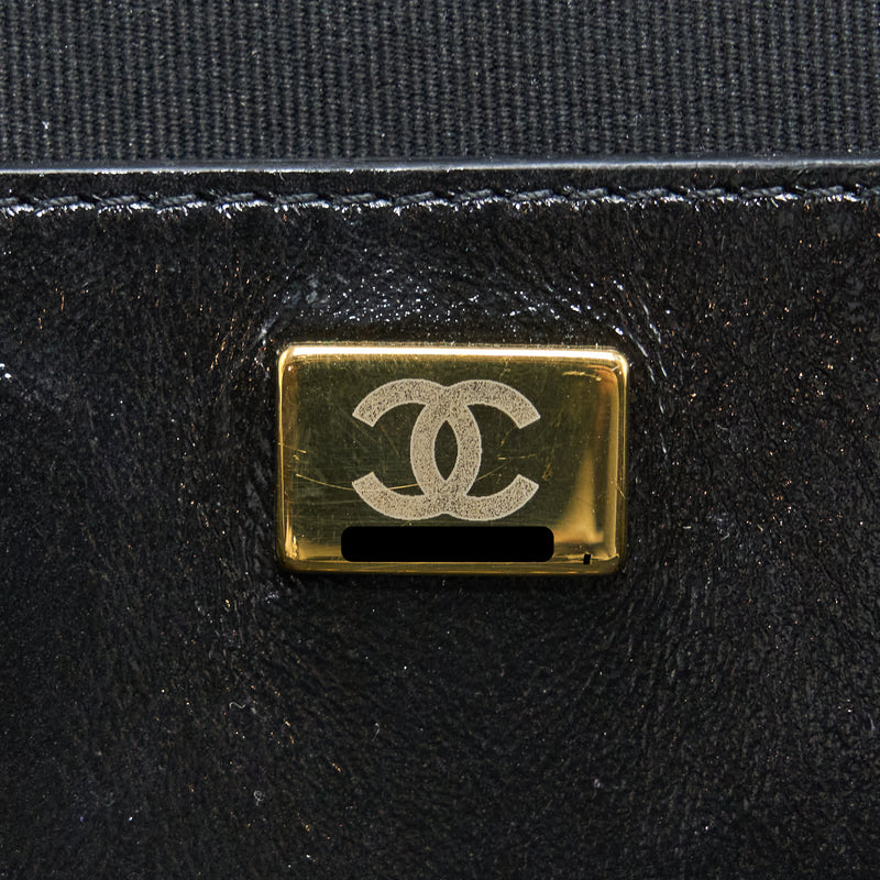 Chanel 22A Quilted Backpack Shiny Calfskin Black LGHW (Microchip)