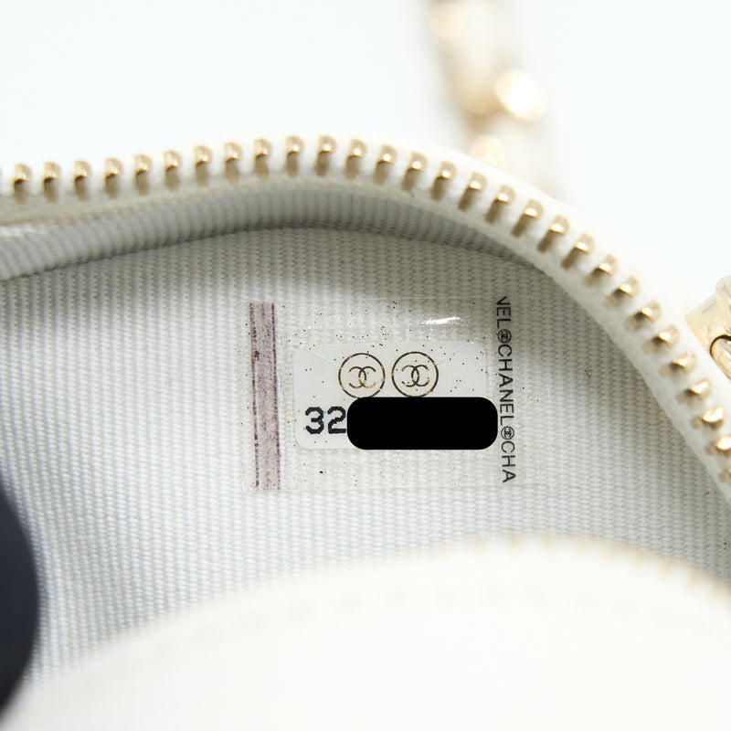 Chanel Small Heart Bag Lambskin White LGHW