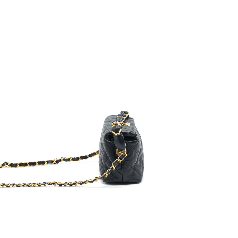 Chanel Crinkled Calfskin Reissue Camera Bag in Black