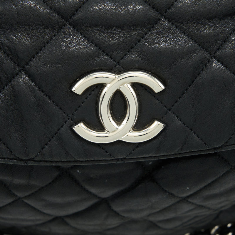 CHANEL CHAIN AROUND MESSENGER BAG, black quilted leather with
