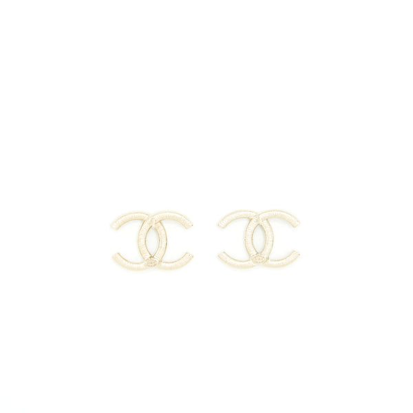 Chanel Classic CC Logo Earrings Large Model Gold Tone