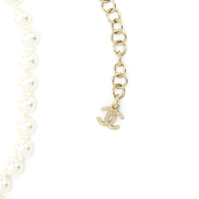 Chanel Faux Pearl, Resin & Enamel Flower CC Station Necklace
