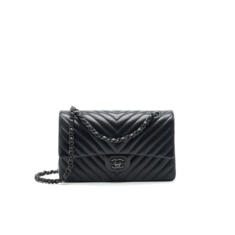 Chanel So Black Chevron Lambskin Jumbo Classic Double Flap Bag – Boutique  Patina