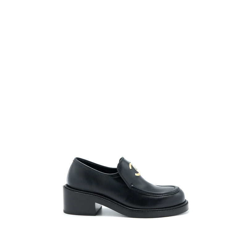 Chanel 22K Size 38 Loafer Leather Black GHW