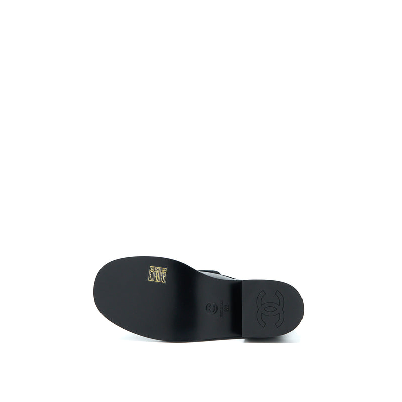 Chanel 22K Size 38 Loafer Leather Black GHW
