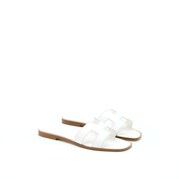 Hermes Size 37 Oran Sandal Blanc