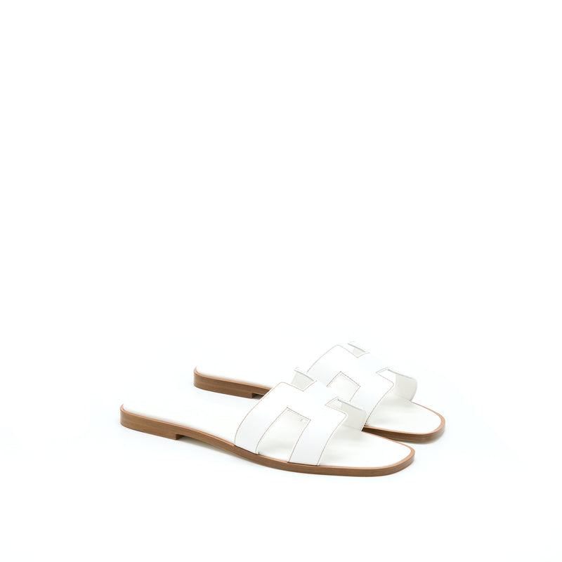 Hermes Size 37 Oran Sandal Blanc