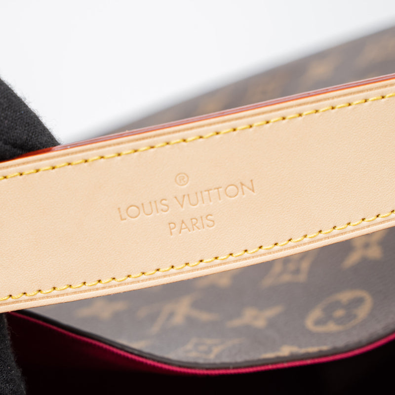 Louis Vuitton Graceful MM Monogram Canvas GHW (New Version)