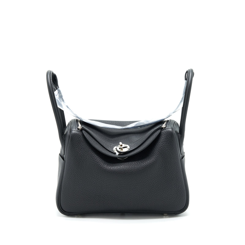 Hermes Lindy 26 Clemence Black SHW Stamp Z