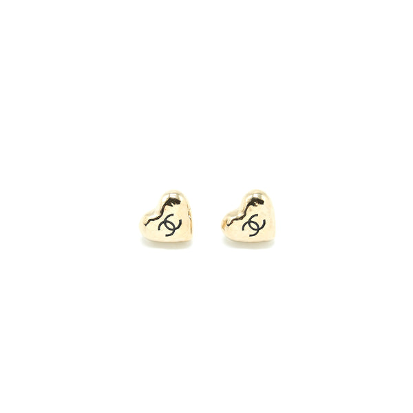 Chanel 22C Heart Earring Light Gold Tone