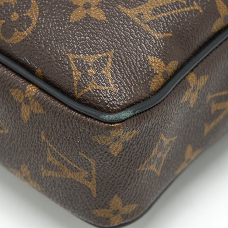 Louis Vuitton, Bags, Louis Vuitton Document Bag