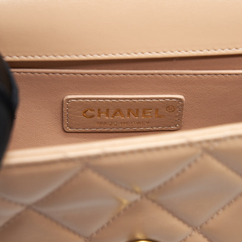 Chanel 21A Small Gold Crush Flap Bag Calfskin Beige GHW (Microchip)
