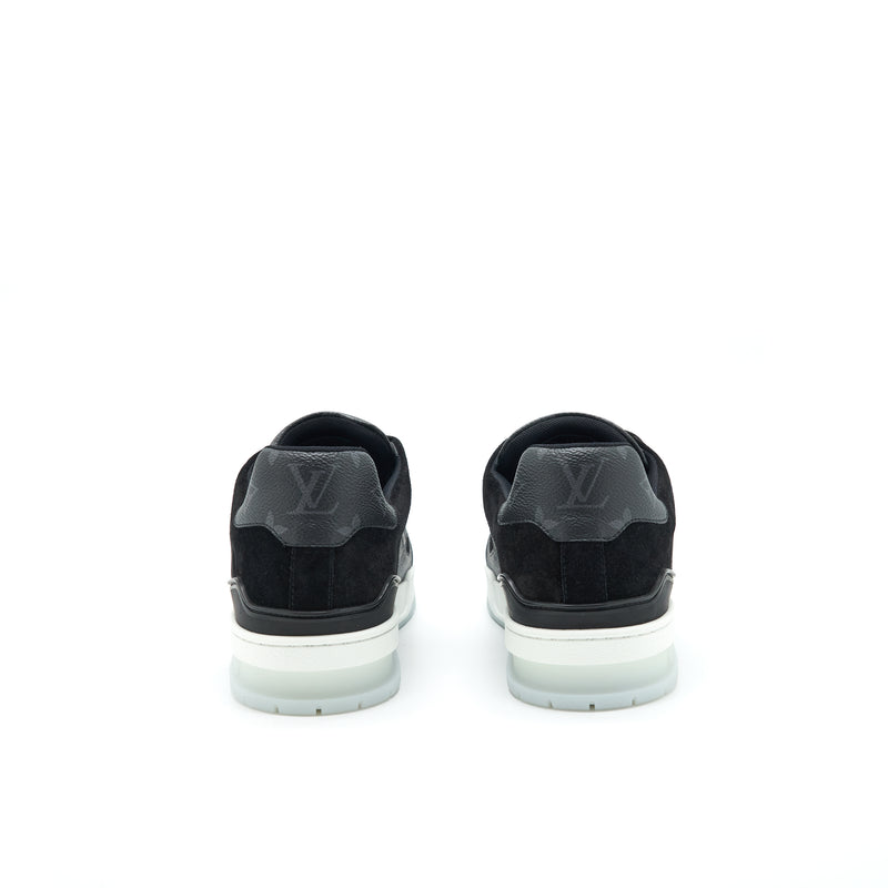 Louis Vuitton Size 9 Men’s Trainer Sneaker Monogram Black