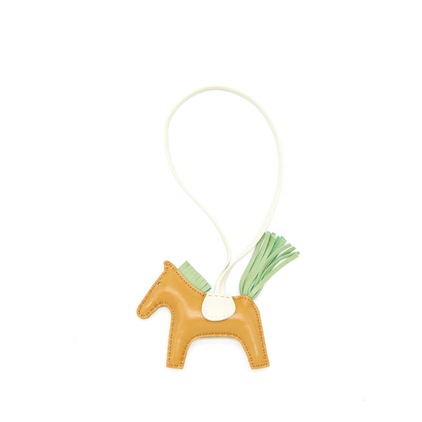 Hermes Rodeo PM Bag Charm Sesame / Craie / Vert Criquit