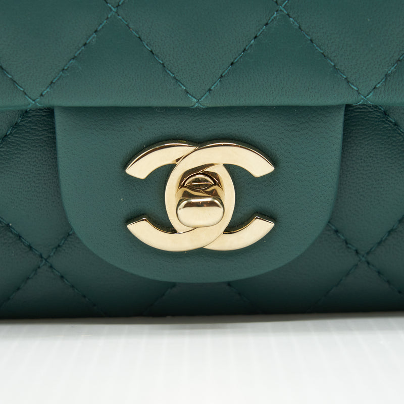 Chanel 21A Mini Rectangular Flap Bag Lambskin Light green LGHW (Microchip)