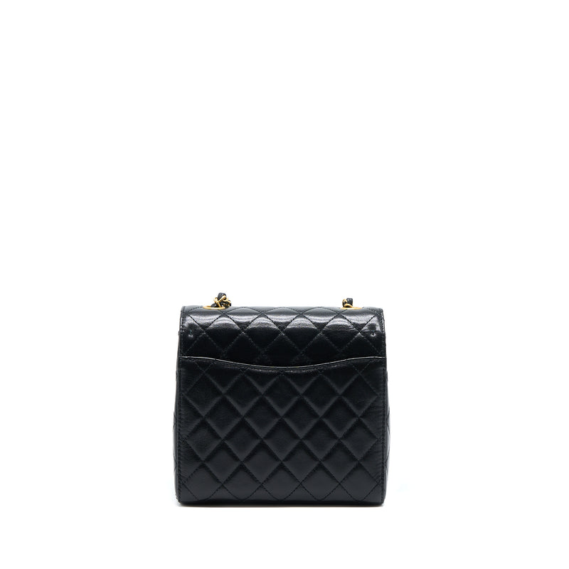 Chanel 22K Retro Classic New Square Flap Bag Goatskin Black with GHW (Microchip)