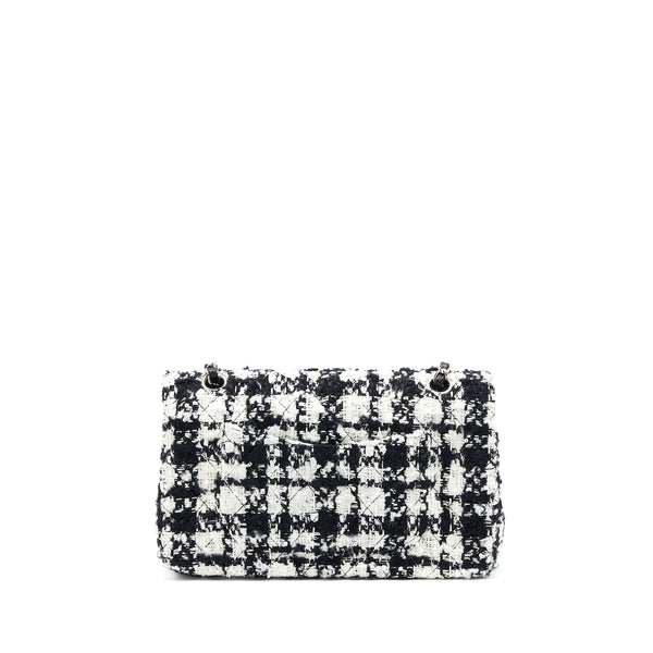 Chanel Classic Double Flap Bag Tweed Black/White SHW