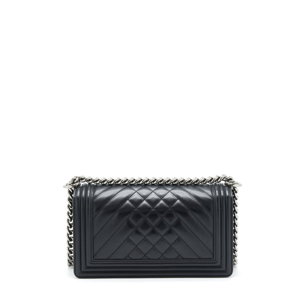 Chanel Medium Boy Bag Quilted And Chevron Calfskin Black SHW