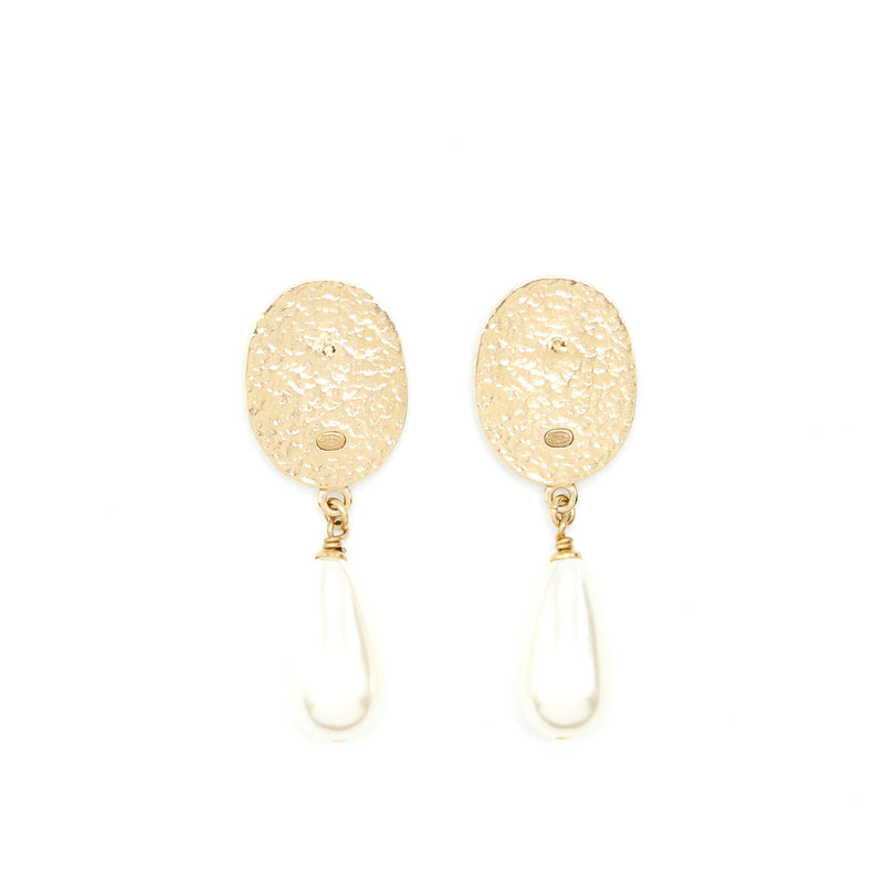 Chanel Pearl Drop Earrings With Crystals GHW