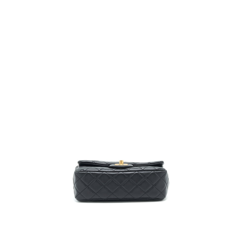 Chanel Pearl Crushed mini Rectangular Flap in Black