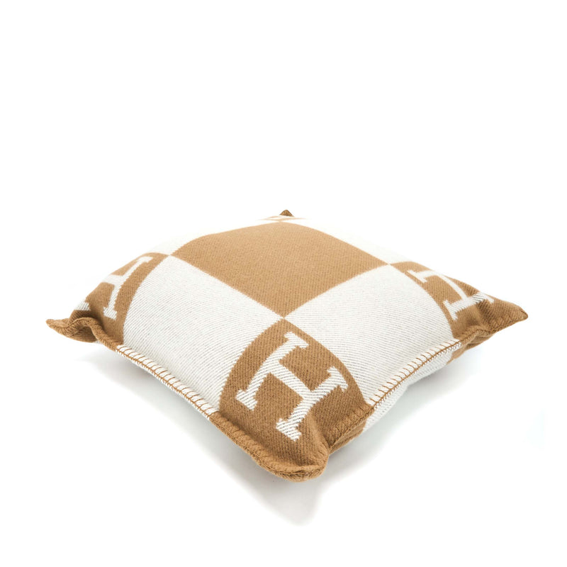 Hermes Avalon Pillow, Small Model Ecru/Camel