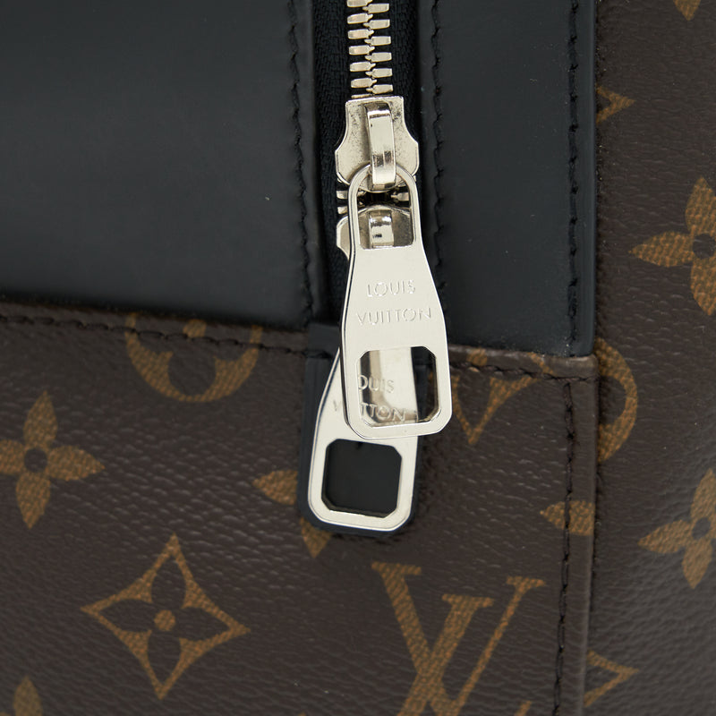 Louis Vuitton monogram Canvas backpack