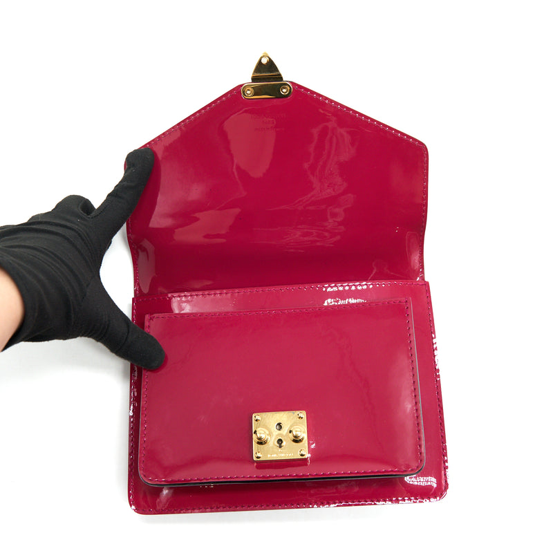 Louis Vuitton messenger bag crossbody patent Raspberry Red GHW