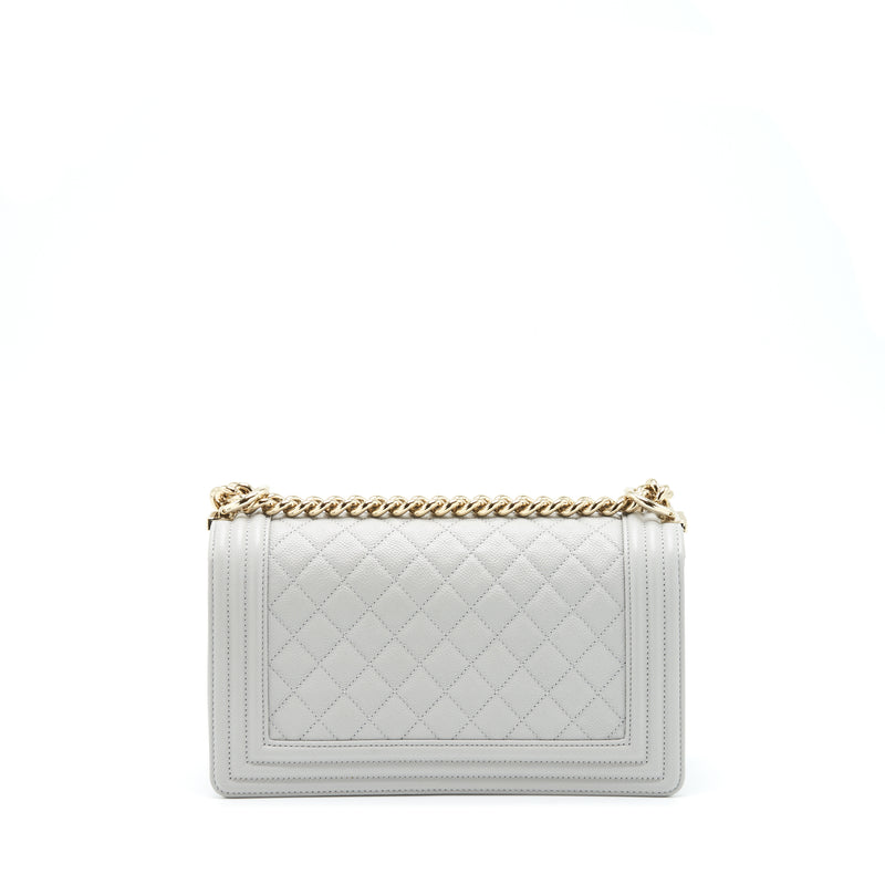 Chanel Medium Boy Bag Caviar Light Grey SHW (Microchip)