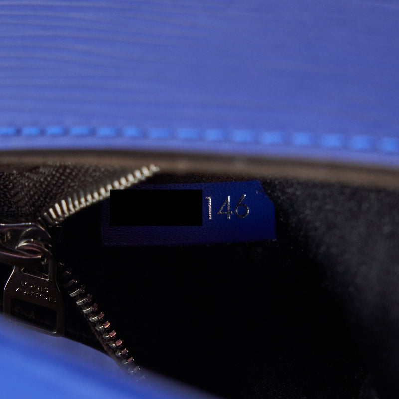 Louis Vuitton Cluny MM Epi Blue SHW