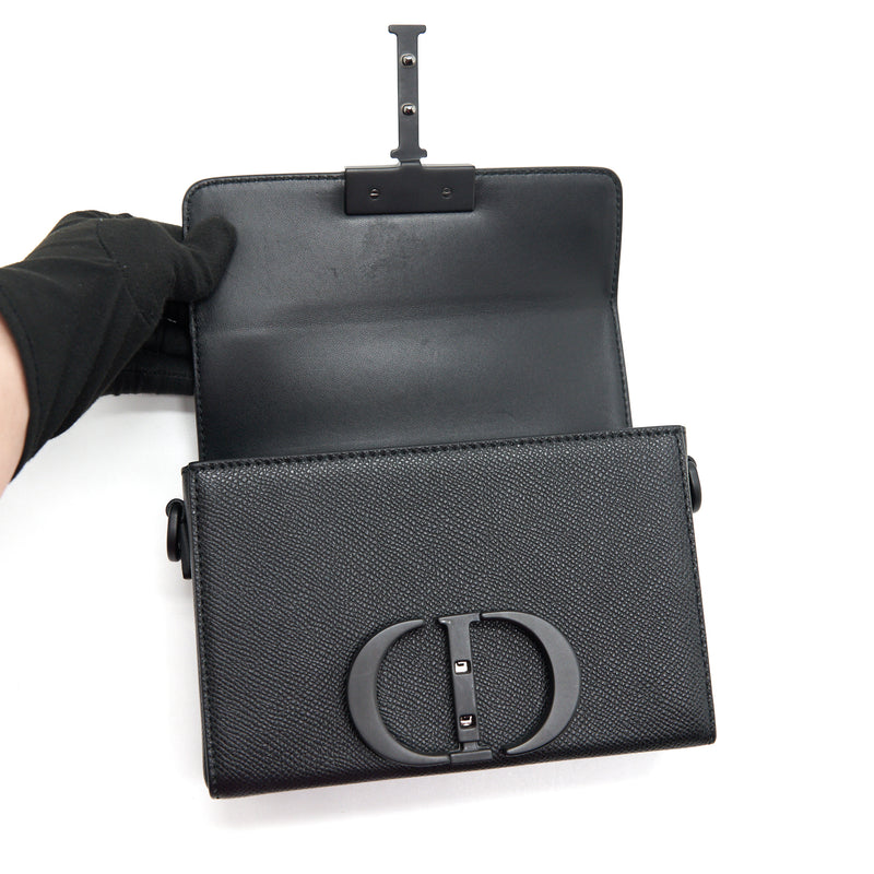 Dior 30 Montaigne Box Bag in Grained Calfskin So Black