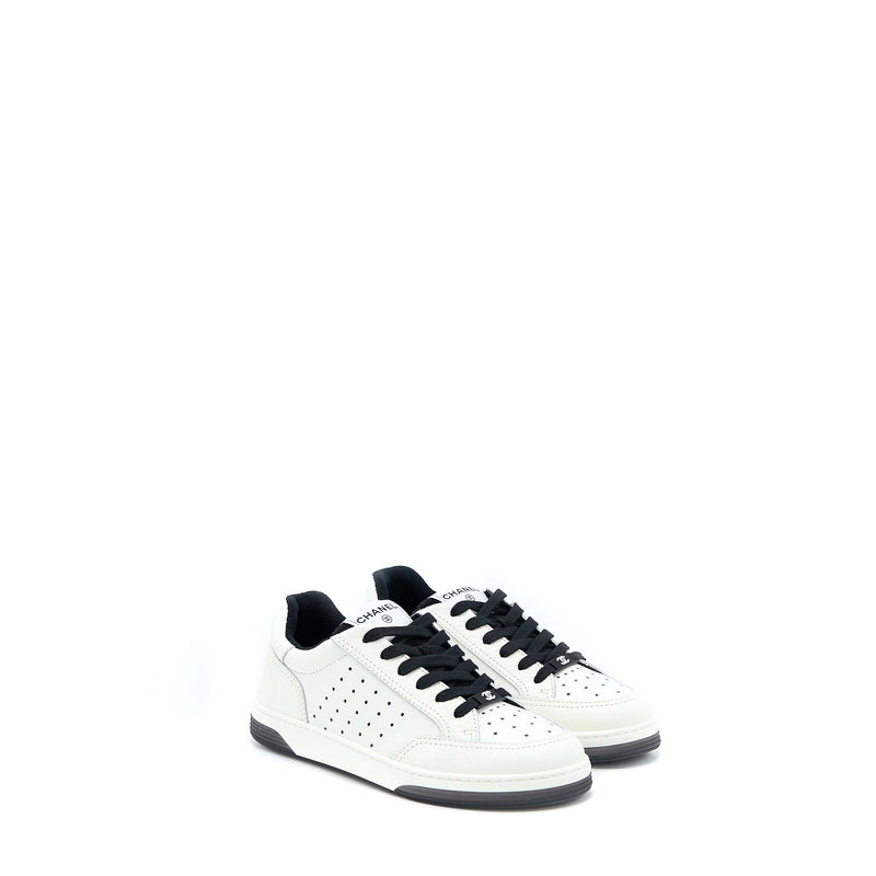 Chanel Size 37.5 Letter/CC Logo Sneaker Calfskin Black/White