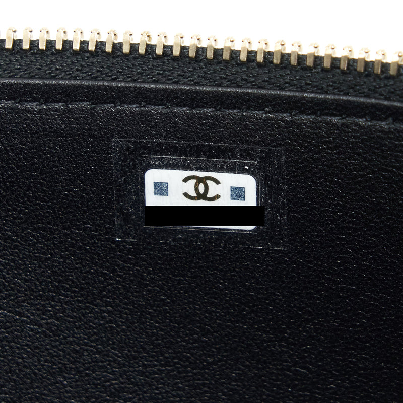 Chanel 22A Mini Top Handle Long Vanity With Chain Lambskin Black LGHW (Microchip)