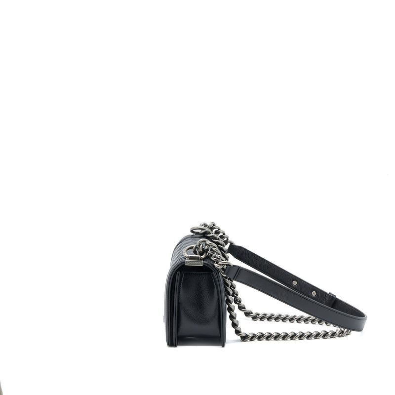 Chanel Small Boy Bag Caviar Black Ruthenium SHW (Microchip)