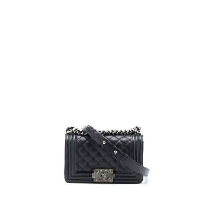 Chanel Small Boy Bag Caviar Black Ruthenium SHW (Microchip)