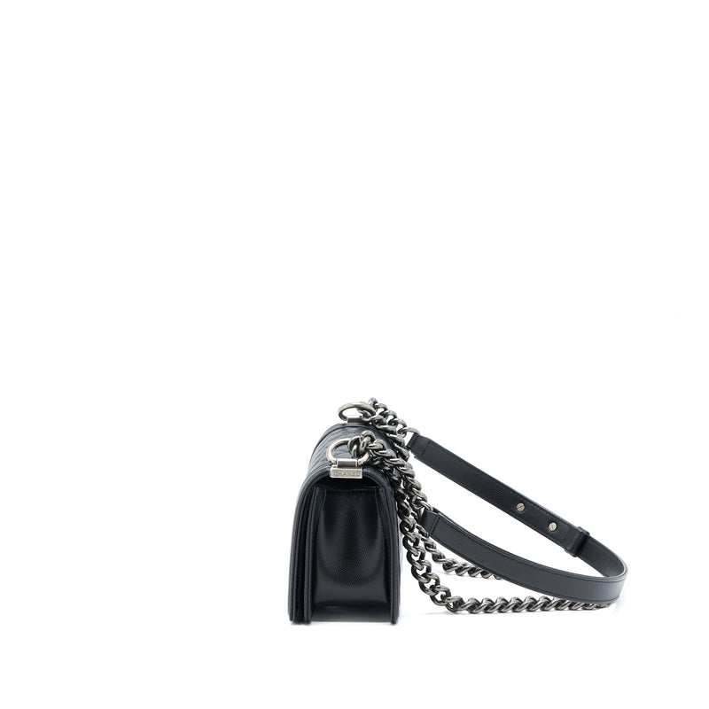 Chanel Small Boy Bag Caviar Black Ruthenium SHW (Microchip)