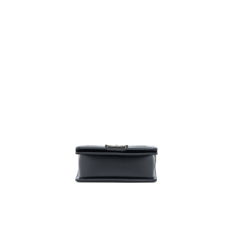 Chanel Small Boy Bag Caviar Black Ruthenium SHW (Microchip)