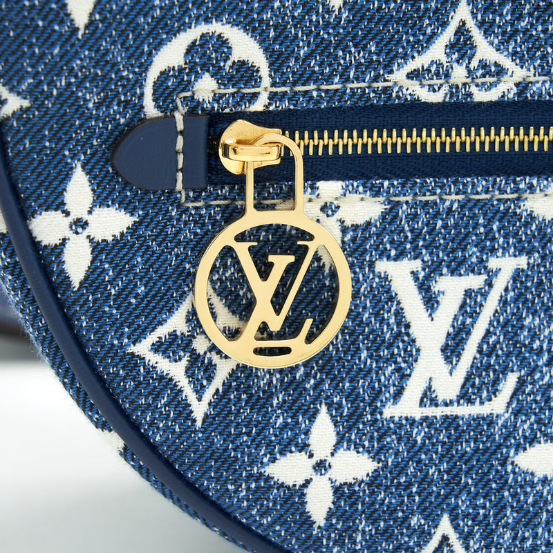 Louis Vuitton Loop Baguette Handbag