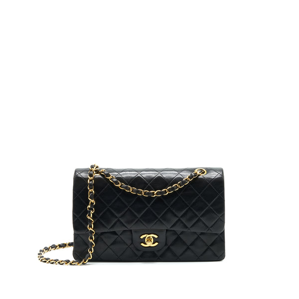 Chanel Vintage Classic Flap Medium in Black GHW