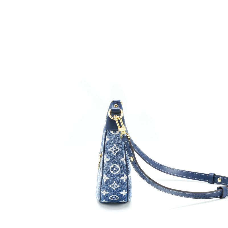 Louis Vuitton Loop Blue Denim Monogram