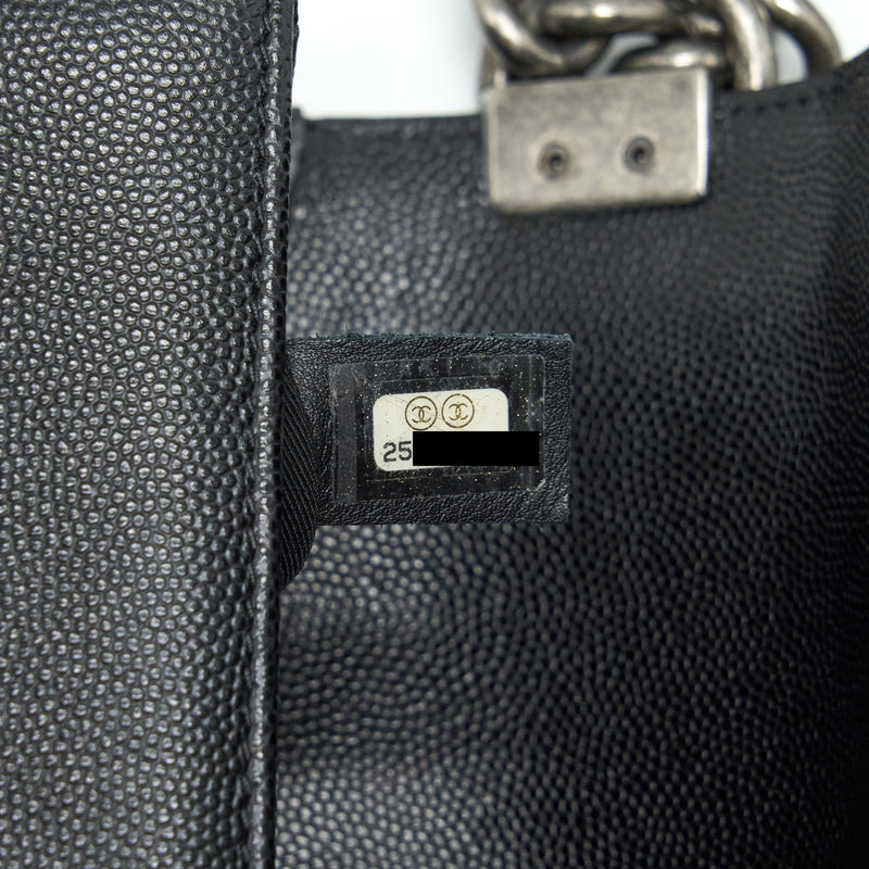 Chanel Small Boy Bag Caviar Black Ruthenium Sliver Hardware