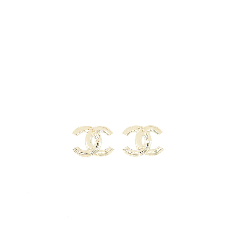 Chanel 22S CC Logo Large Model Earrings Light Gold Tone