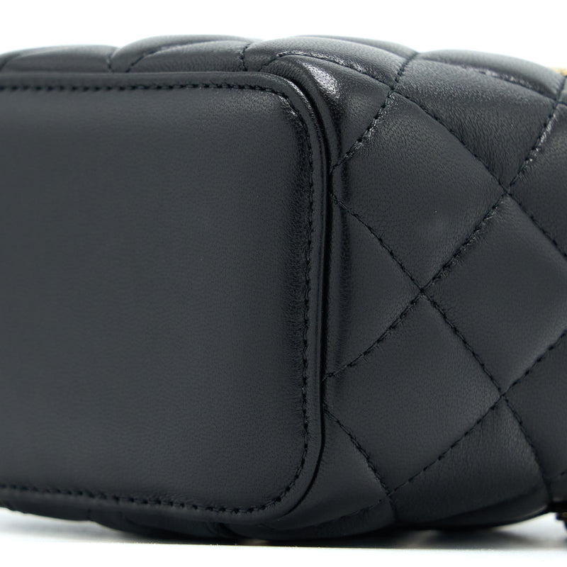 Chanel Pearl Crush Mini Vanity Case Lambskin Black LGHW