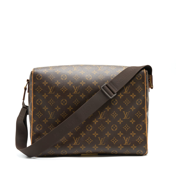 LOUIS VUITTON Monogram Canvas Valmy Shoulder Bag