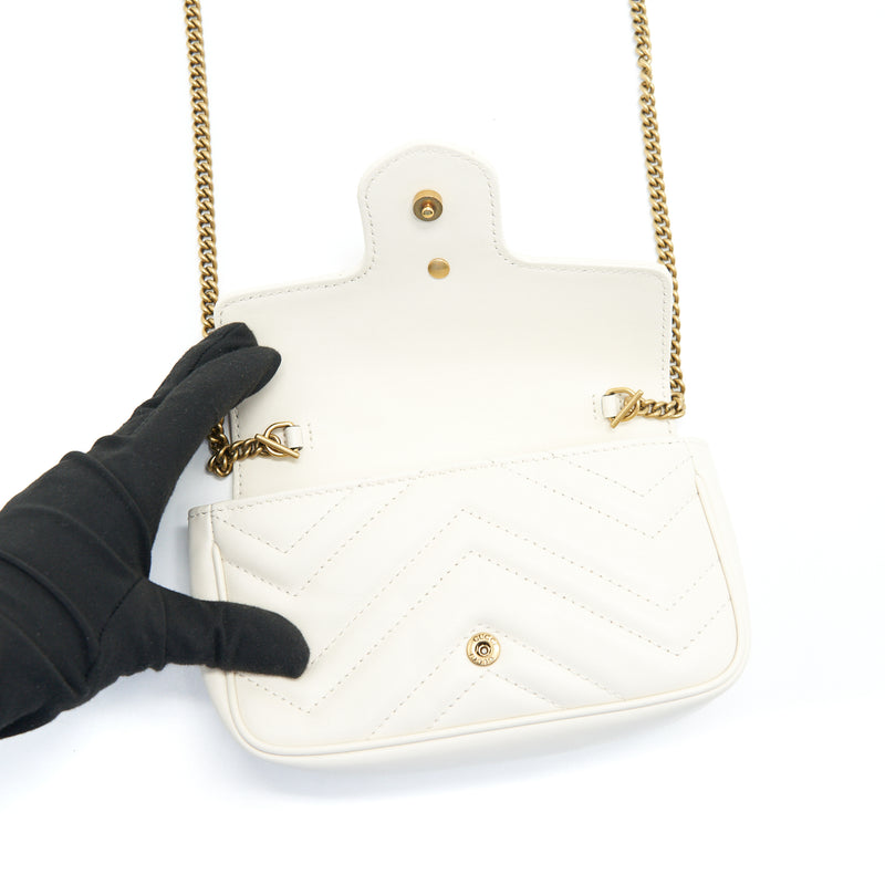 Gucci GG Marmont Super Mini Bag in White