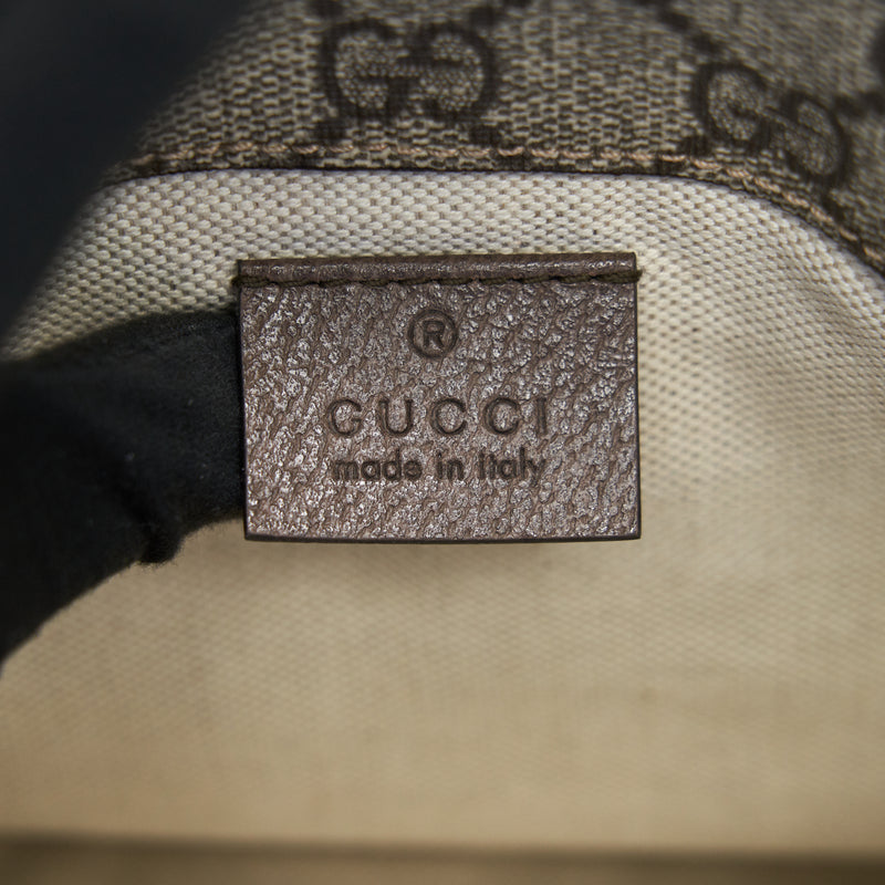 GUCCI GG Supreme Canvas Belt Bag