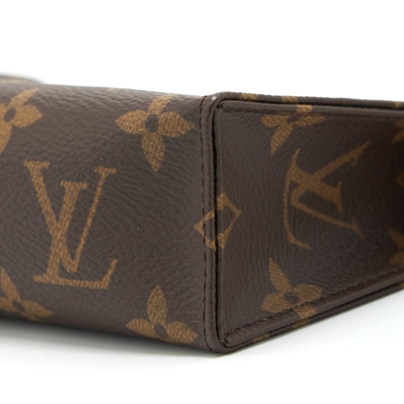 Louis Vuitton Toiletry Pochette 15 Monogram Canvas GHW
