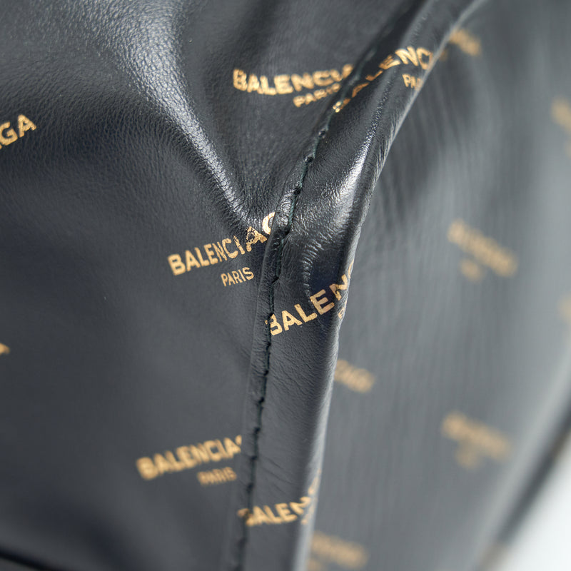 Balenciaga Logo Printed Bazar Shopper M Leather Bag